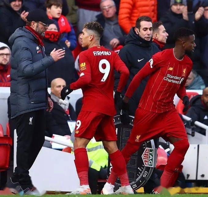 hth华体会-今夜英超焦点战；新疆广汇官宣签约；压力陡增；赛程密集仍需轮换的简单介绍