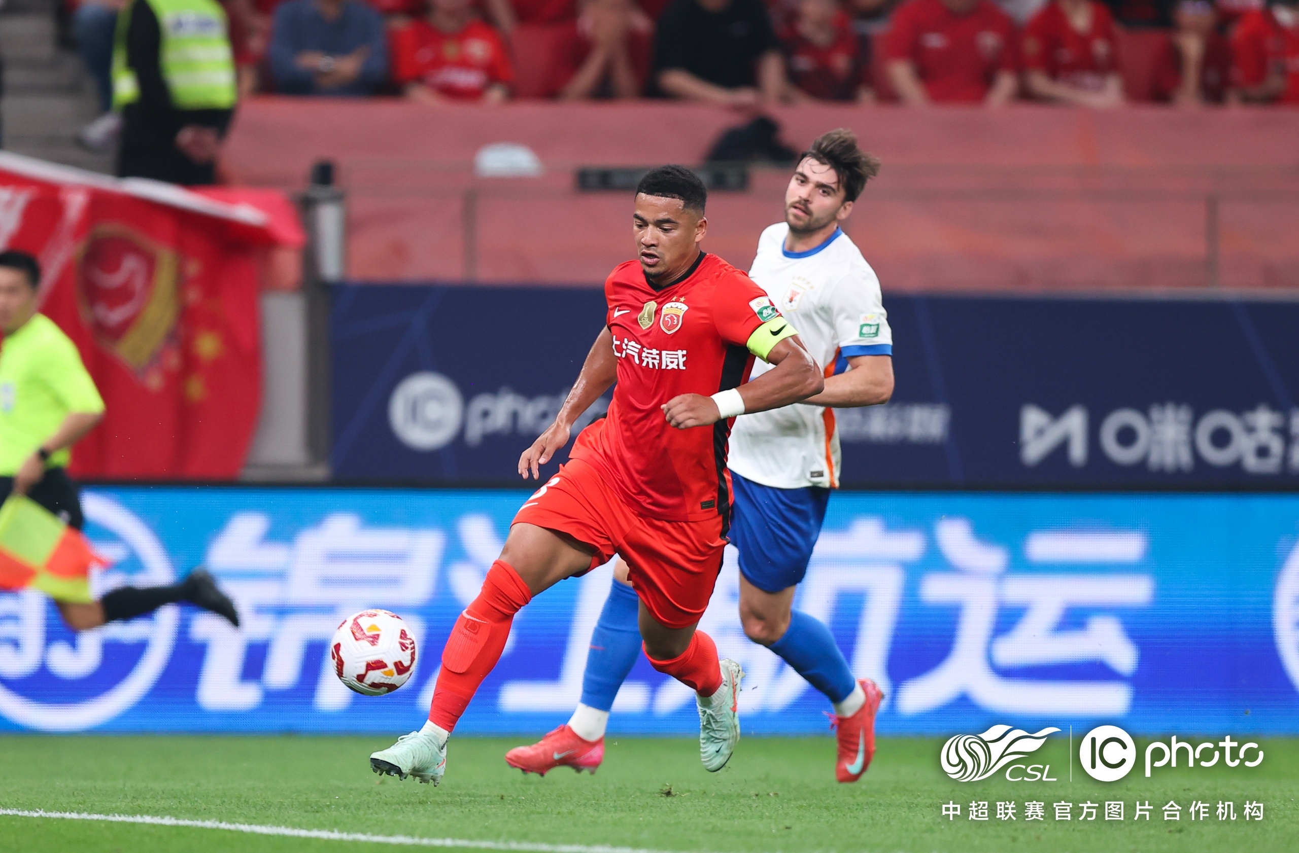 冲刺阶段突围战来临，上海海港围绕CBA季后赛防线松动，悬念犹存，数据趋势出现新变化的简单介绍